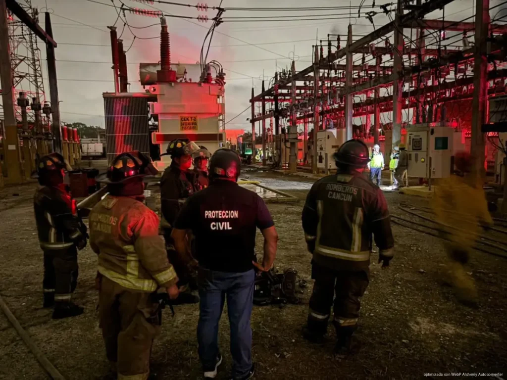 Incendio en subestación de CFE deja sin luz a miles en Cancún; servicio ya fue restablecido