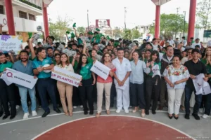 Mara Lezama inaugura domo en CONALEP Cancún III tras 18 años