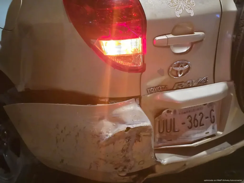 Provoca choque cambio de carril en la avenida 115 de Playa del Carmen