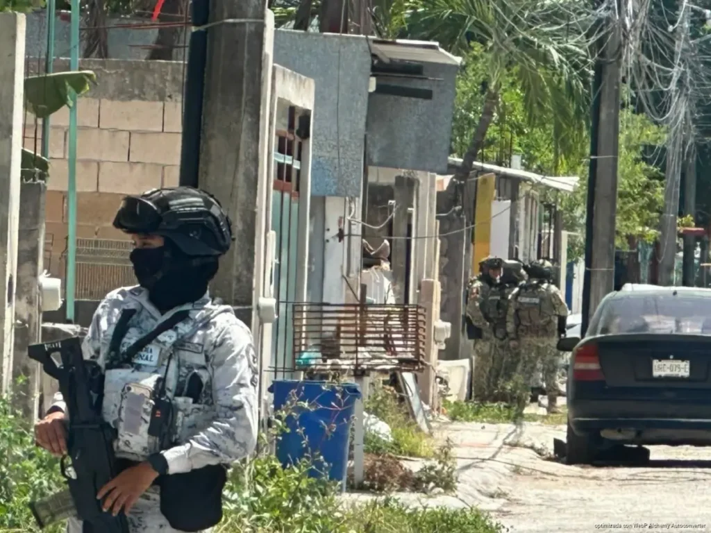 Realizan cateo en vivienda de la Región 216 de Cancún