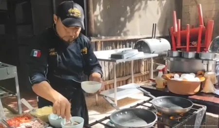 No repuntan restaurantes de José María Morelos pese a fiesta futbolera