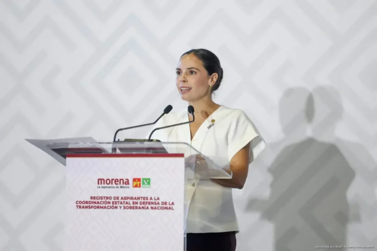 Ana Paty Peralta se registra como aspirante a coordinadora estatal de la Defensa de la Transformación y Soberanía Nacional