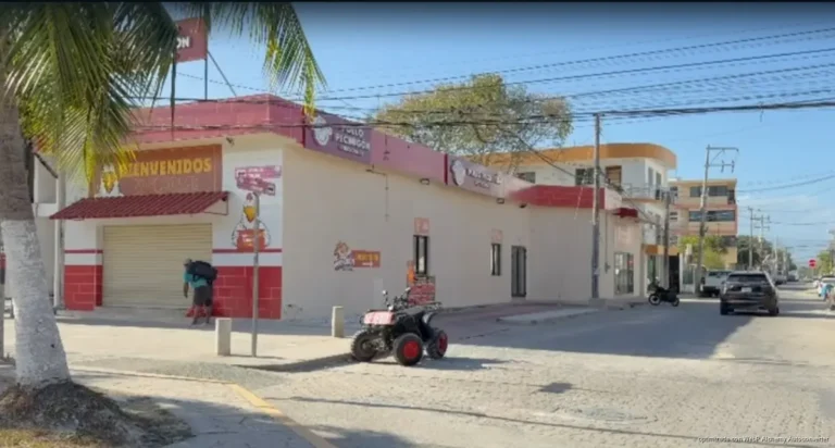 Pide Tulum Unido reformar sistema de licencias de funcionamiento
