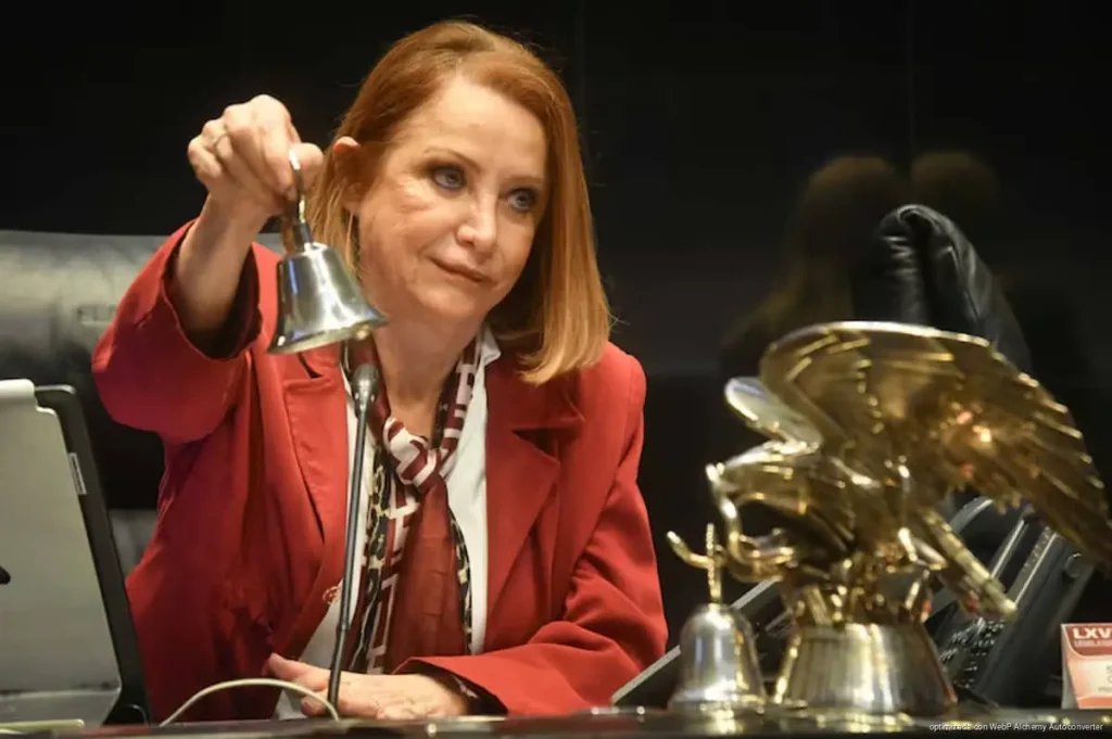 Más de 2 millones al mes y salarios de hasta 200 mil en la oficina de Laura Itzel Castillo Más de 2 millones al mes y salarios de hasta 200 mil en la oficina de Laura Itzel Castillo
