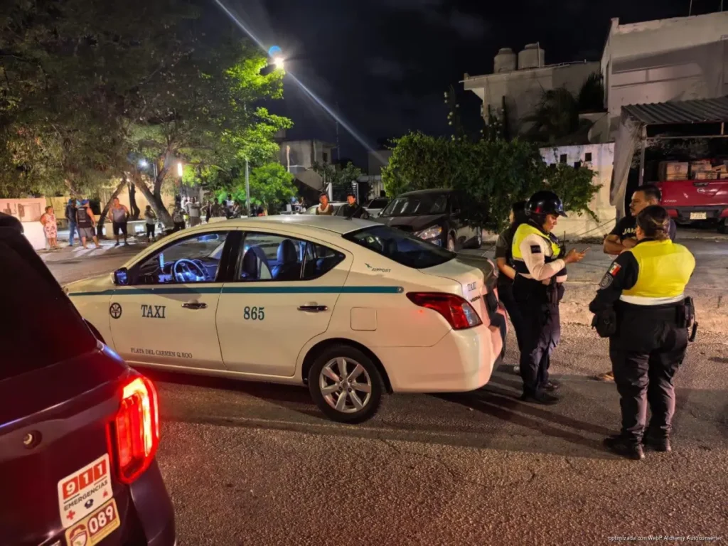 Desata taxista persecución tras evadir alcoholímetro en Playa del Carmen