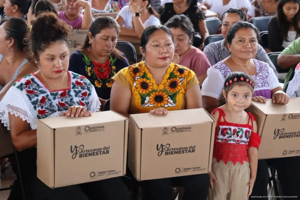 Fortalece Mara Lezama a artesanas y productores mayas con entrega de equipos e insumos en el sur de Quintana Roo