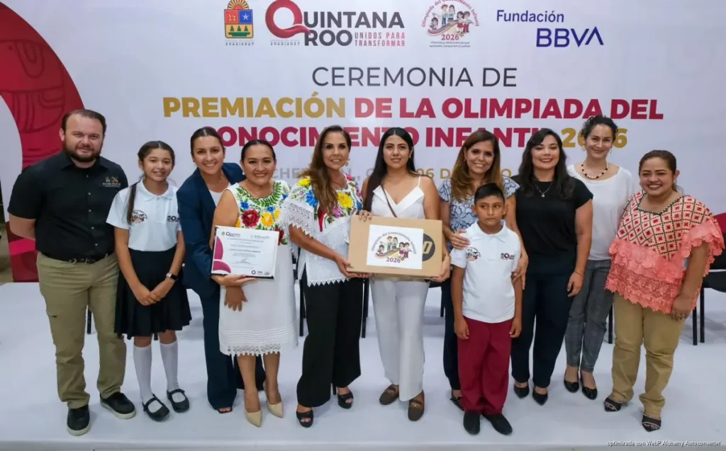 Premia Mara Lezama a las y los estudiantes ganadores de la Olimpiada del Conocimiento Infantil 2026
