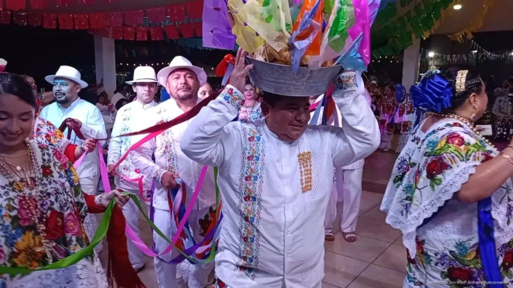 Orgullosos de nuestras raíces, de festejar a nuestra Virgen del Carmen: Cecilio Puc