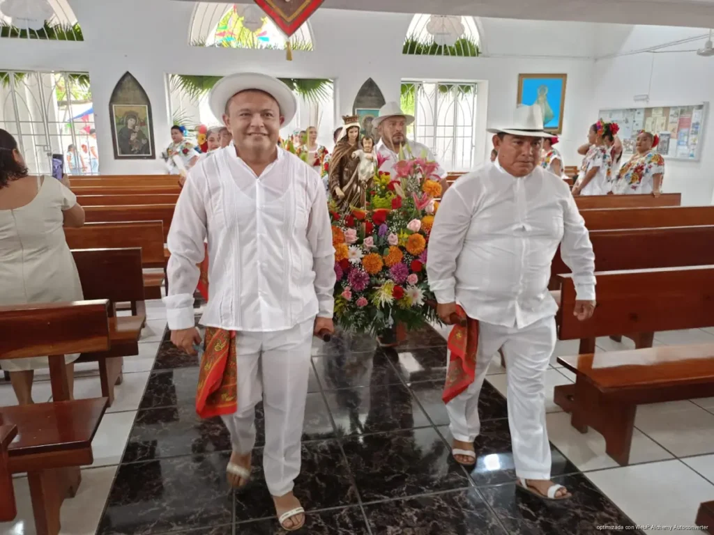 Orgullosos de nuestras raíces, de festejar a nuestra Virgen del Carmen: Cecilio Puc