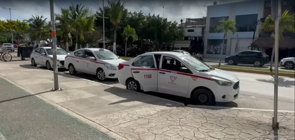 Congelan tarifas de taxis y transporte colectivo en Quintana Roo Congelan tarifas de taxis y transporte colectivo en Quintana Roo