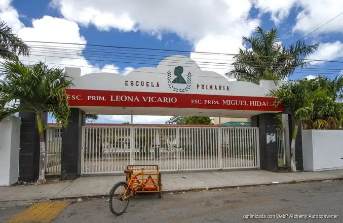 Refuerzan vigilancia en escuelas de Cozumel durante vacaciones Refuerzan vigilancia en escuelas de Cozumel durante vacaciones