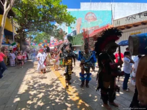Artistas de la CROC mantienen registro para trabajar en la Quinta Avenida de Playa del Carmen