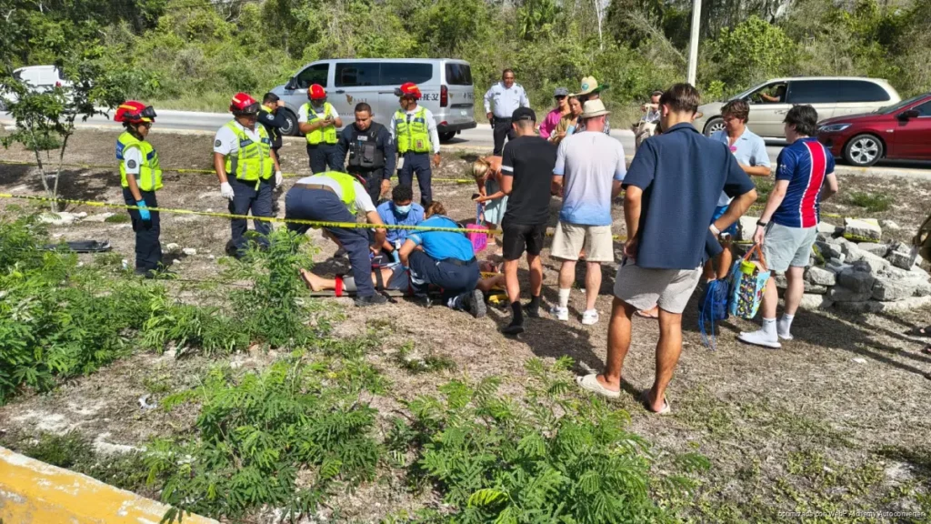 Impactan van turística y dejan dos lesionados en la 307