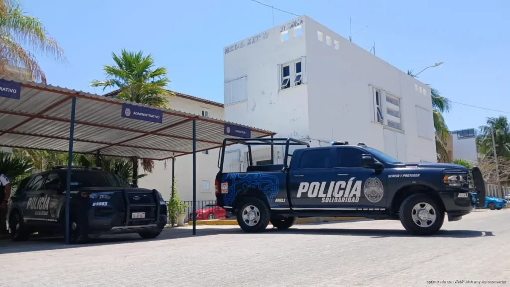 Refuerzan seguridad turística por vacaciones en Playa del Carmen Refuerzan seguridad turística por vacaciones en Playa del Carmen