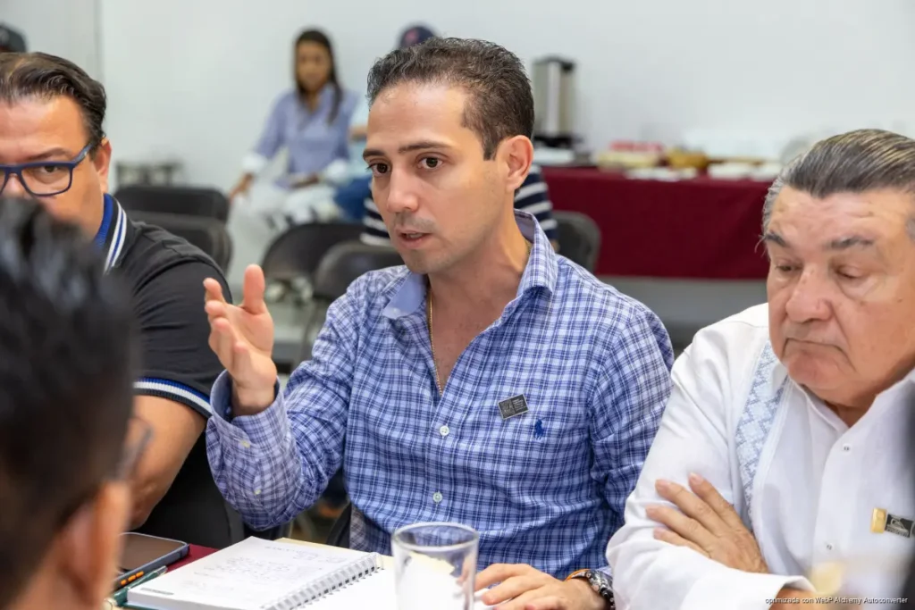 Estefanía Mercado fortalece alianza con el sector empresarial para consolidar un Playa del Carmen más seguro, ordenado y próspero