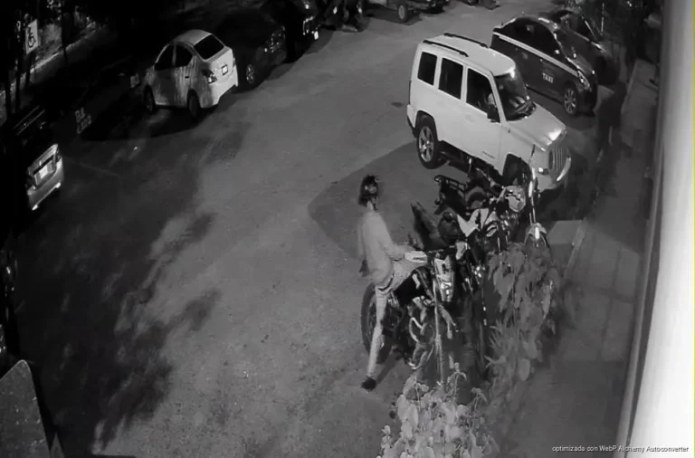 Captan robo de motocicleta en la Región 249 de Cancún