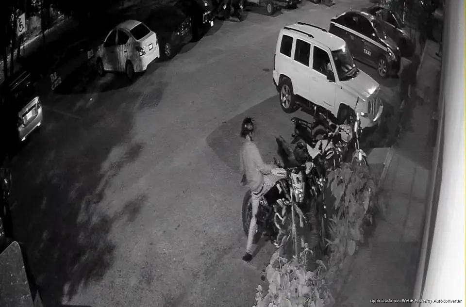 Captan robo de motocicleta en la Región 249 de Cancún Captan robo de motocicleta en la Región 249 de Cancún