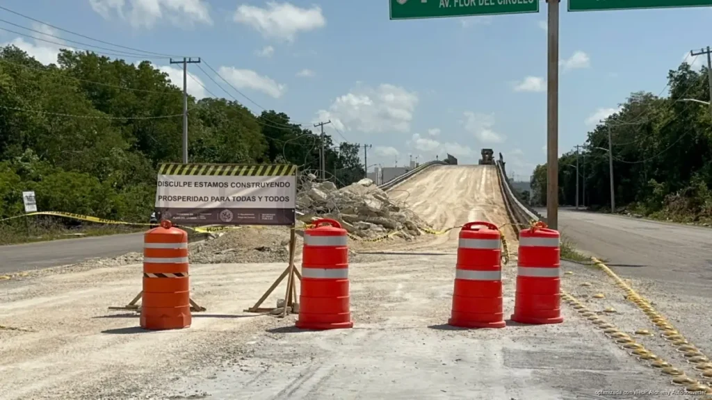 Alistan reapertura del puente de Flor de Ciruelo en Playa