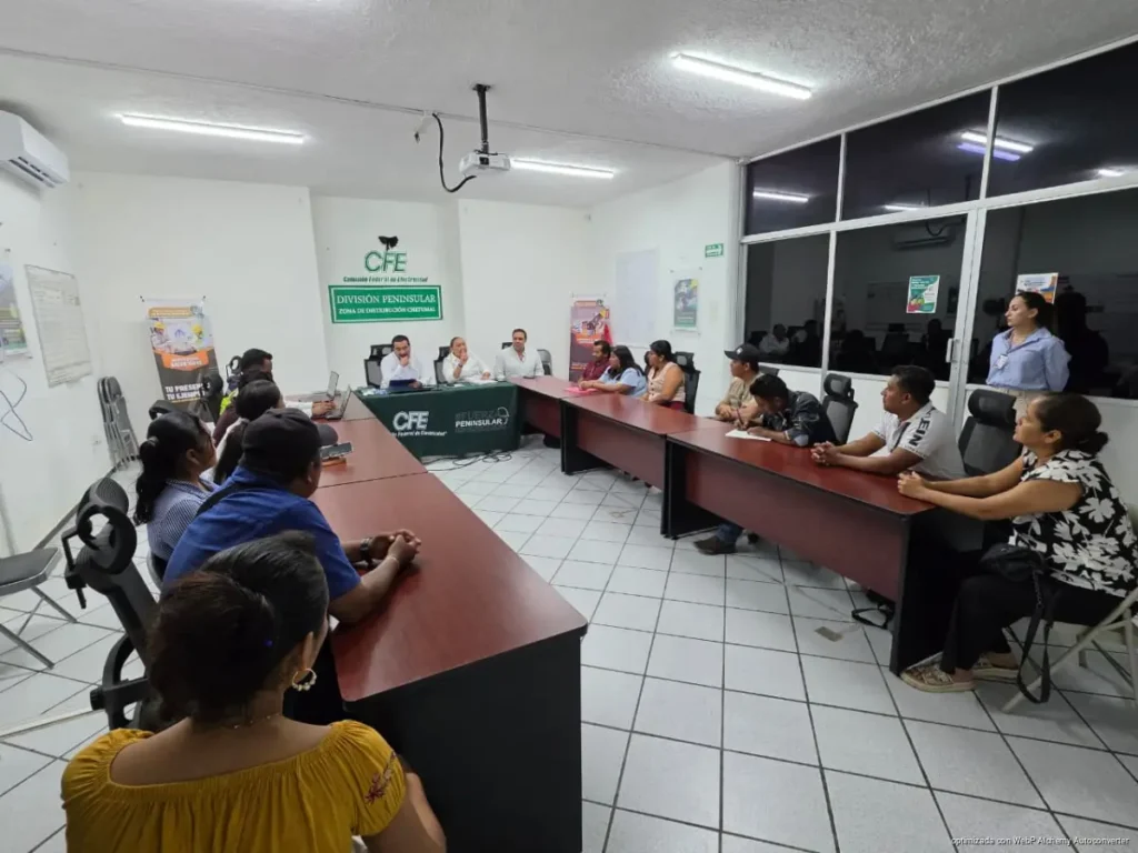 Encabeza Secretaría de Gobierno plan de acción con la CFE para fortalecer el servicio eléctrico en comunidades rurales del sur de Quintana Roo