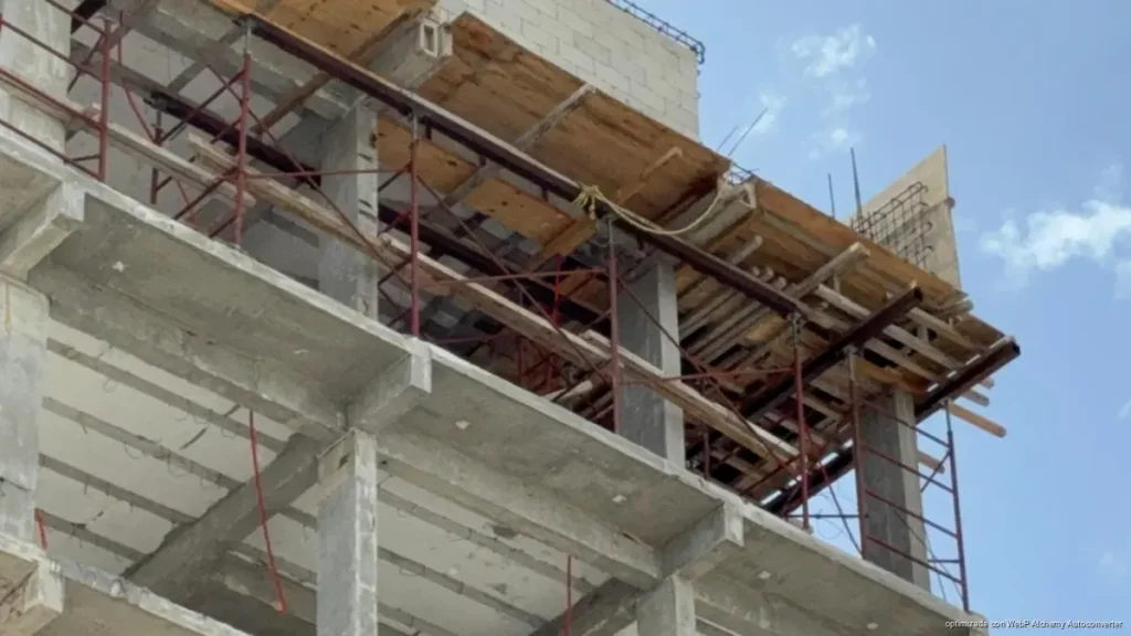 Preparan constructoras locales participación en obra pública