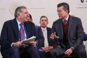 Señalan a Adán Augusto López Hernández y Rutilio Escandón de ser informantes de Estados Unidos en red de investigación internacional