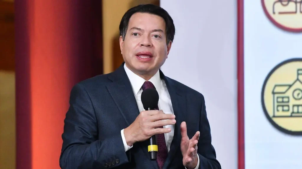 La Secretaría de Educación Pública prohíbe escuelas militarizadas en México tras casos de violencia La Secretaría de Educación Pública prohíbe escuelas militarizadas en México tras casos de violencia