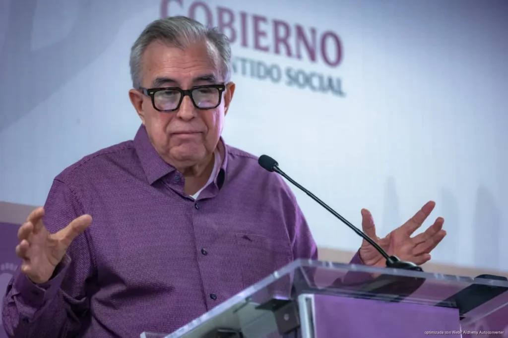 Cónclaves secretos de Rocha Moya fracturan a su círculo en Sinaloa tras acusaciones en Nueva York Cónclaves secretos de Rocha Moya fracturan a su círculo en Sinaloa tras acusaciones en Nueva York