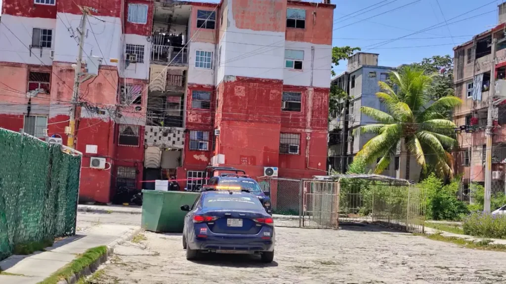 Detienen a dos tras balacera en la Supermanzana 77