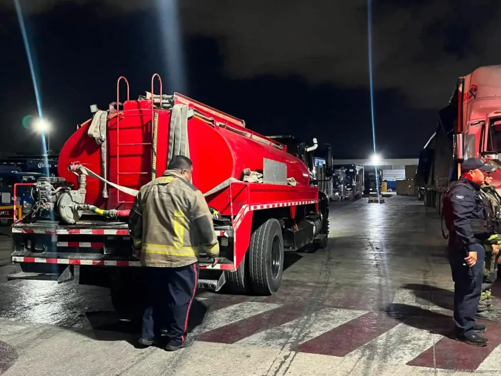 Explosión alarma a trabajadores de bodega de la cervecería Corona en Cancún