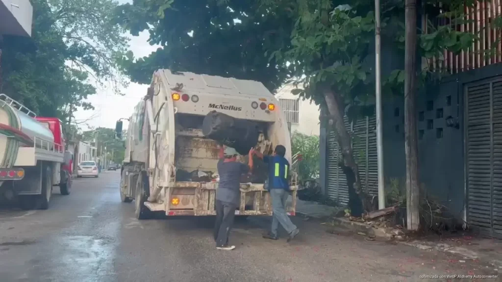 Cae generación de basura junto con flujo turístico en Tulum Cae generación de basura junto con flujo turístico en Tulum