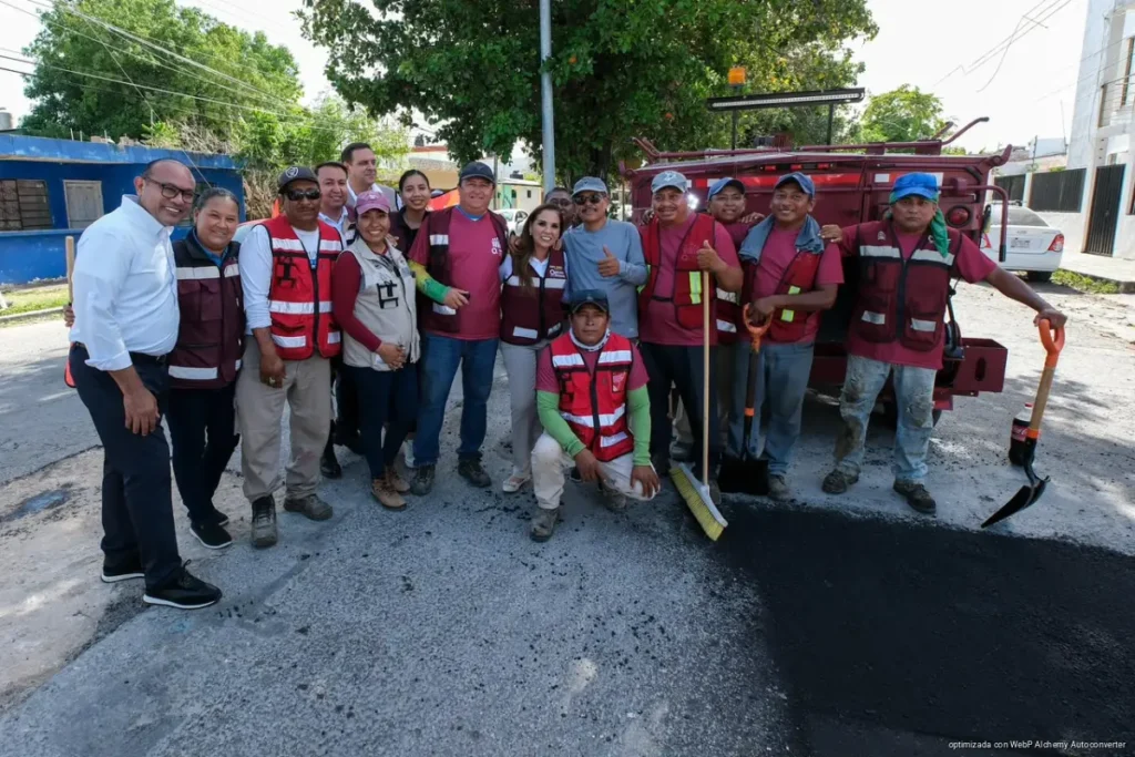 Fortalece Mara Lezama rehabilitación de calles para mejorar la movilidad en Chetumal Fortalece Mara Lezama rehabilitación de calles para mejorar la movilidad en Chetumal