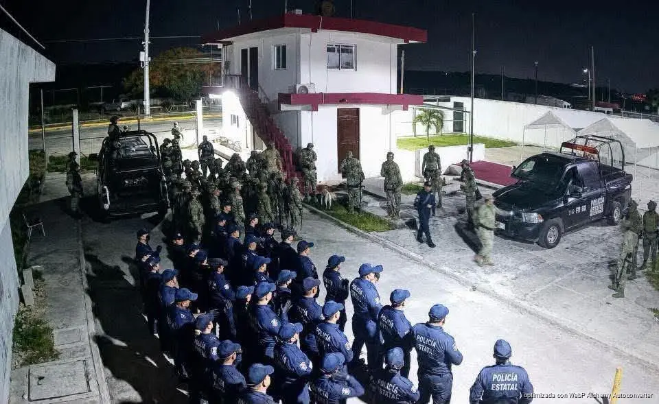 Exhiben privilegios en la cárcel de Chetumal: Celulares, TV y hasta “piedra”