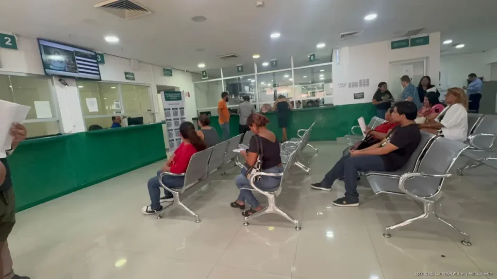 Exigen al IMSS clínicas en José Maria Morelos, usuarios tienen que ir al Dr… hasta Mérida Exigen al IMSS clínicas en José Maria Morelos, usuarios tienen que ir al Dr… hasta Mérida