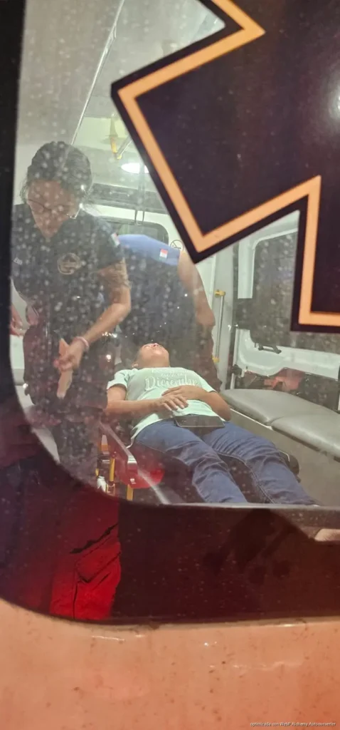 Robo en Cancún termina con un sospechoso retenido por vecinos en la Supermanzana 95