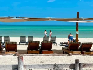 Holbox mantiene alta afluencia turística y alcanza 90% de ocupación en verano