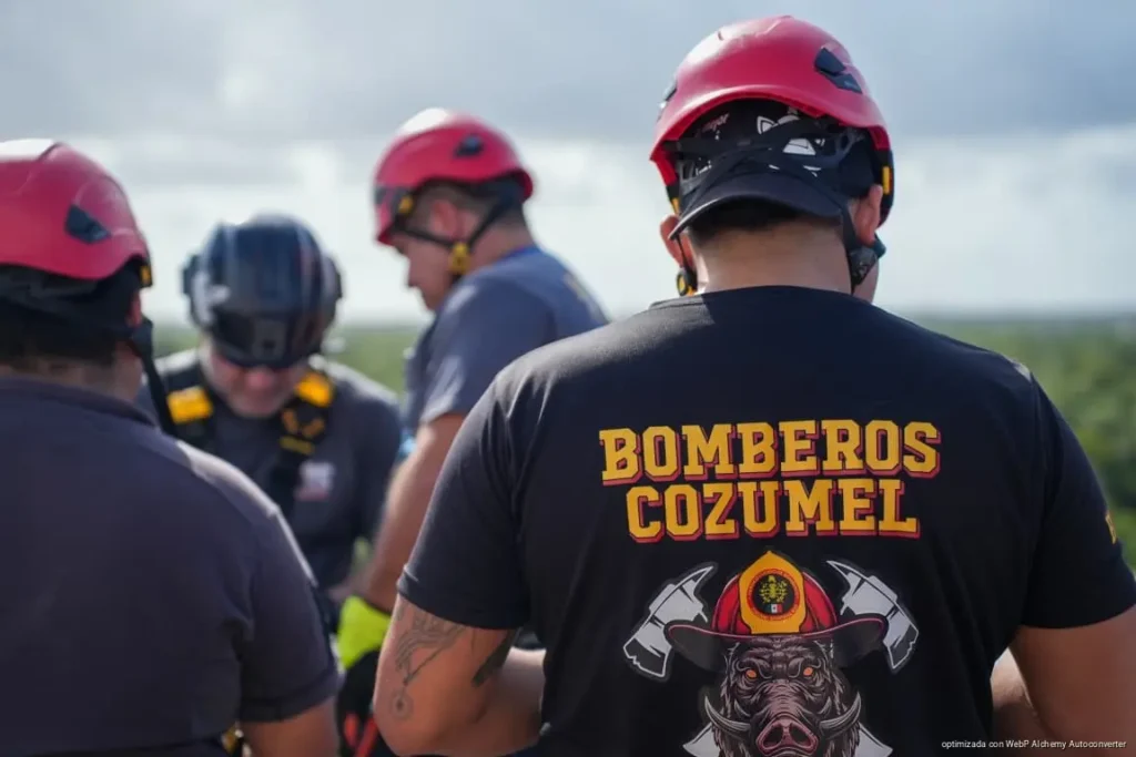 Cozumel prepara celebración para reconocer a sus 56 bomberos en el Día del Bombero