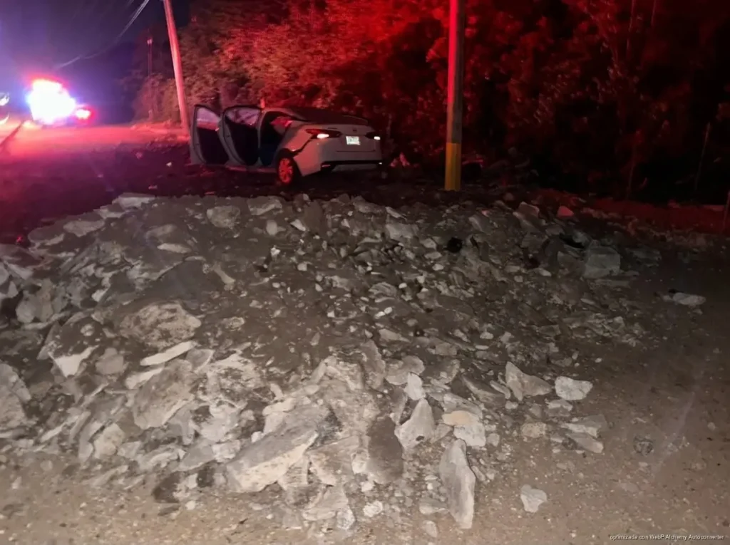 Accidente Playa-Tulum deja una persona sin vida y dos heridos graves en la carretera 307