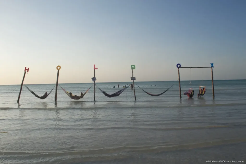Holbox alcanza alta ocupación turística y destaca la hospitalidad como clave para atraer visitantes Holbox alcanza alta ocupación turística y destaca la hospitalidad como clave para atraer visitantes