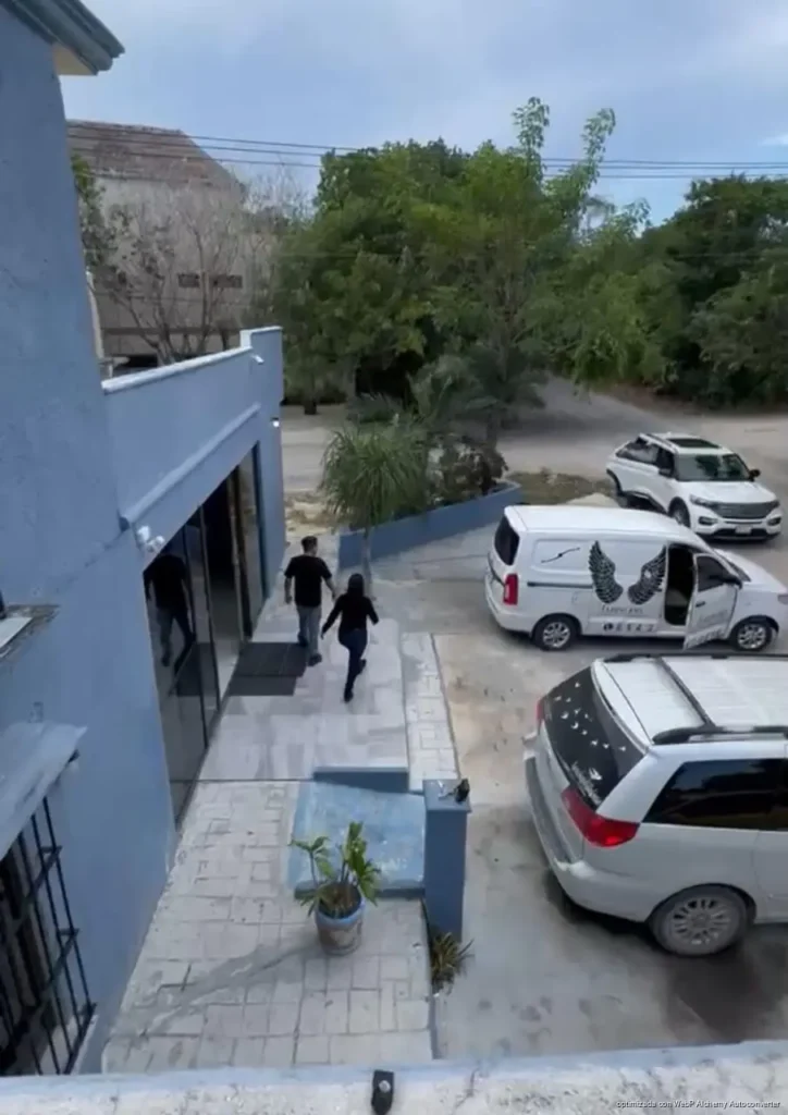Detienen a cinco tras robo en funeraria de Tulum y los presentan ante un juez