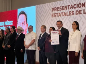 Morena nombra a Cruz Pérez Cuéllar coordinador estatal en Chihuahua y deja fuera a Andrea Chávez Morena nombra a Cruz Pérez Cuéllar coordinador estatal en Chihuahua y deja fuera a Andrea Chávez