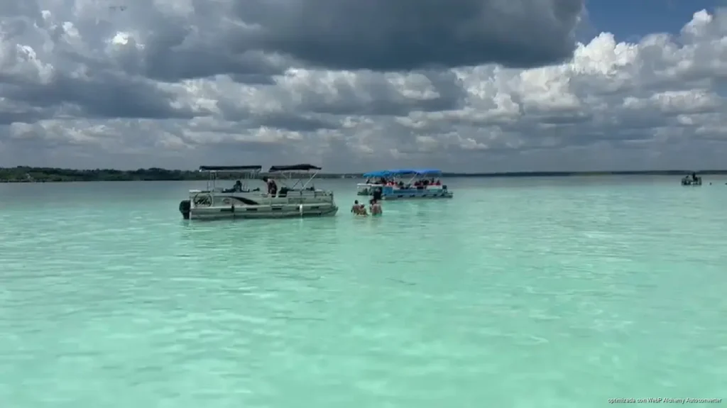Tours en Bacalar caen a 20% tras el fin de las vacaciones Tours en Bacalar caen a 20% tras el fin de las vacaciones