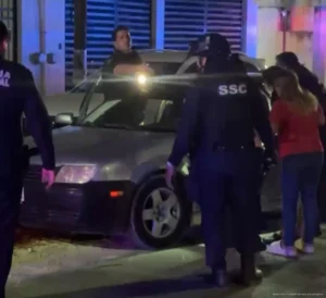 Ataque armado deja un muerto y una mujer herida en Villas Otoch de Cancún