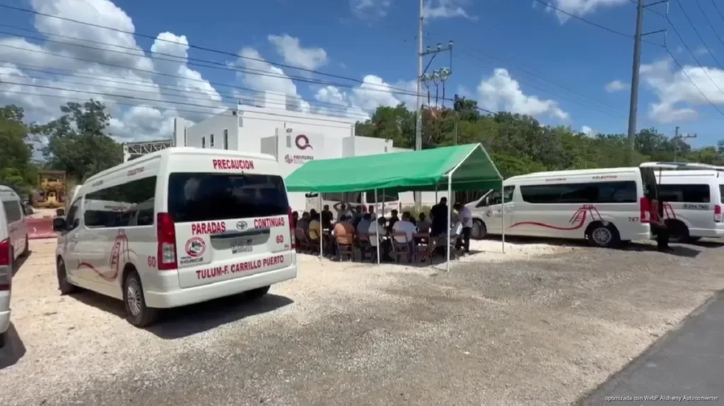 Transportistas en Quintana Roo enfrentan competencia desleal y buscan acuerdos Transportistas en Quintana Roo enfrentan competencia desleal y buscan acuerdos
