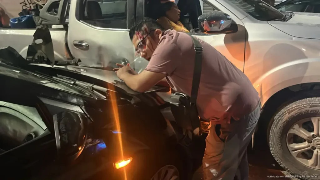 Choque en Nichupté deja dos lesionados y moviliza a Bomberos en Cancún