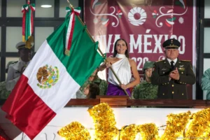 Regresa Ana Paty al Ayuntamiento, encabeza el grito de independencia en Cancún Regresa Ana Paty al Ayuntamiento, encabeza el grito de independencia en Cancún