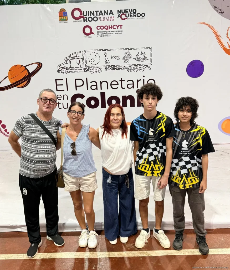 Planetario Cancún acerca ciencia y ajedrez a familias de Prado Norte