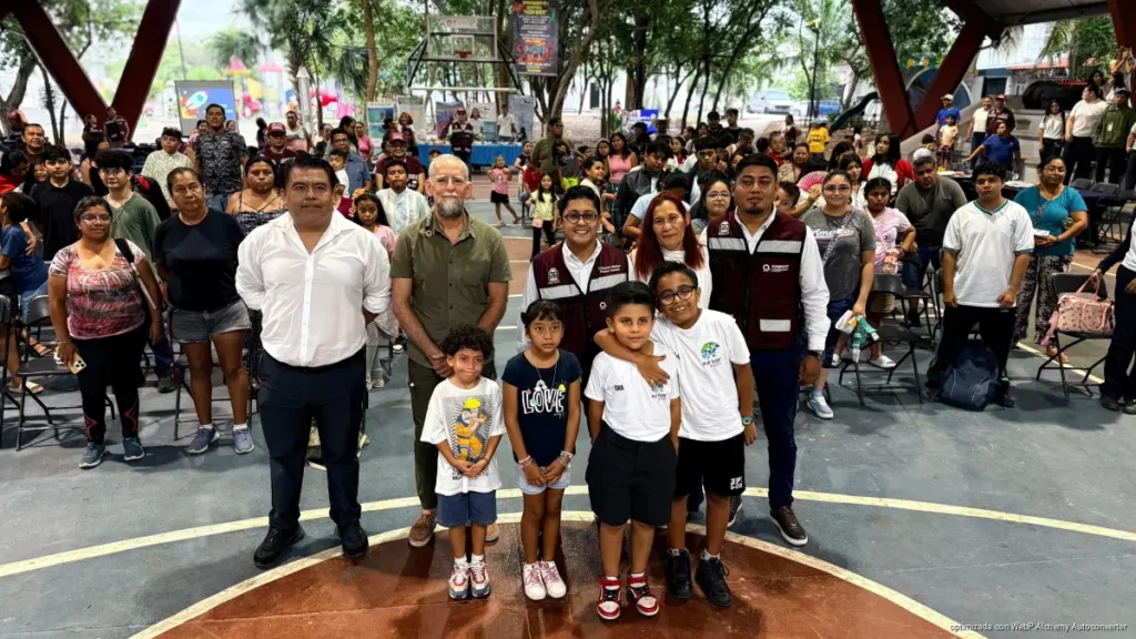 Planetario Cancún acerca ciencia y ajedrez a familias de Prado Norte