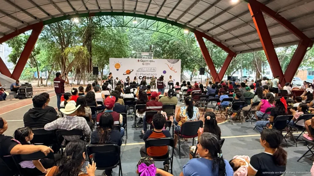Planetario Cancún acerca ciencia y ajedrez a familias de Prado Norte