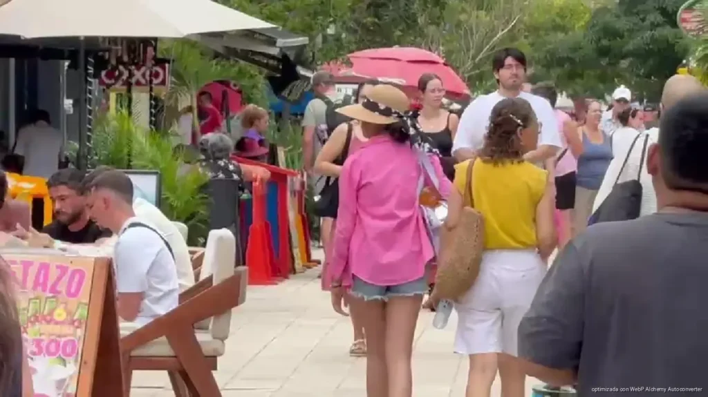 Hoteleros cuestionan aumento de impuestos mientras buscan recuperar vuelos en Riviera Maya