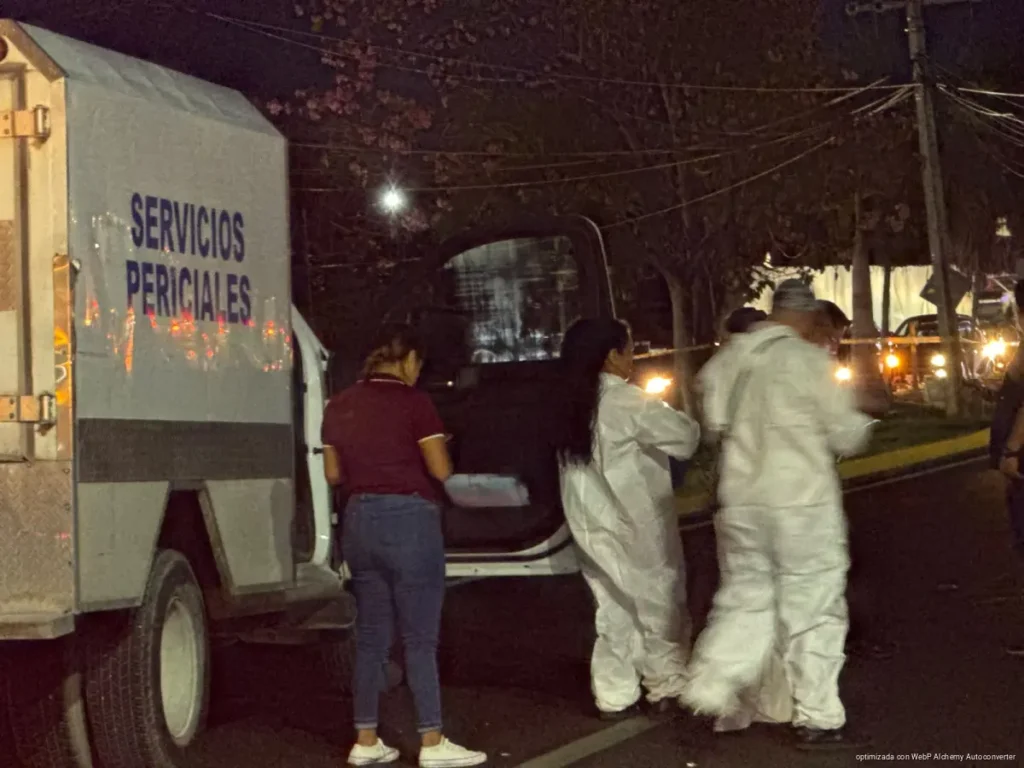 Huye conductor tras atropellar a un peatón en el bulevar Colosio de Cancún